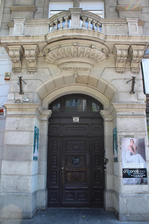 Kiona Apartment Budapesta Exterior foto